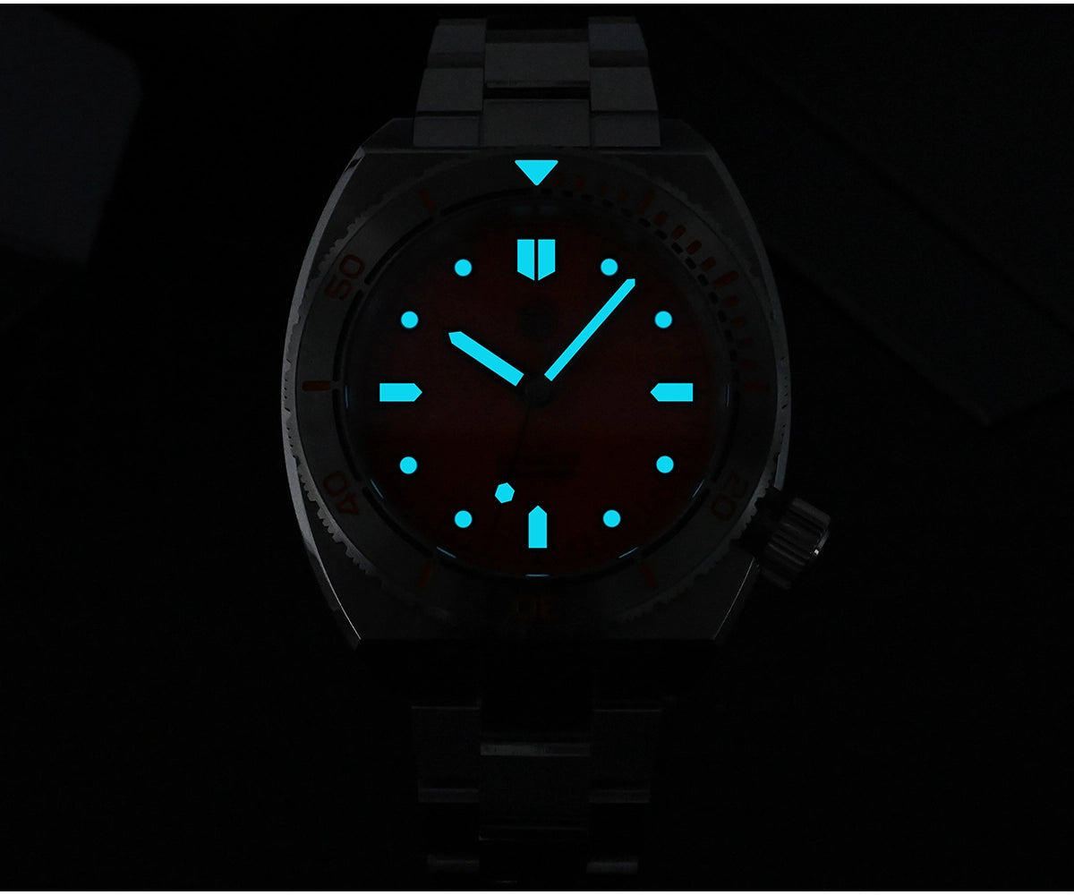 San Martin SN0067G 40mm Seiko YN55