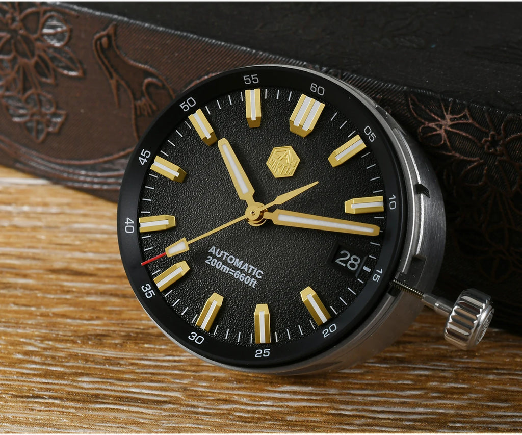 San Martin SN0118GB 40mm Seiko NH35