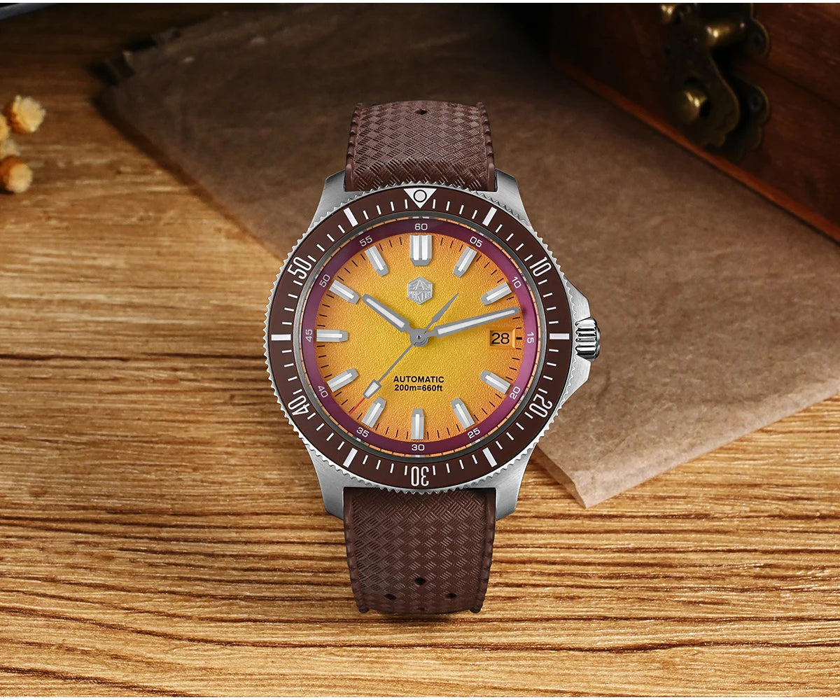 San Martin SN0118G 40mm Seiko NH35